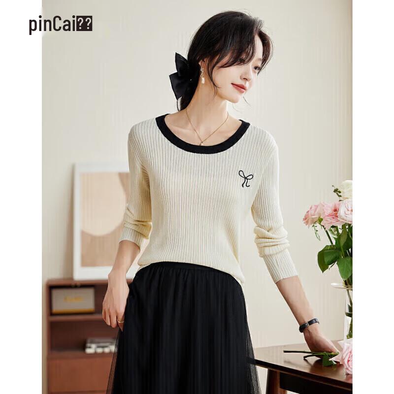 

Женский вязаный свитер PinCai с круглым вырезом и вышивкой в виде банта M