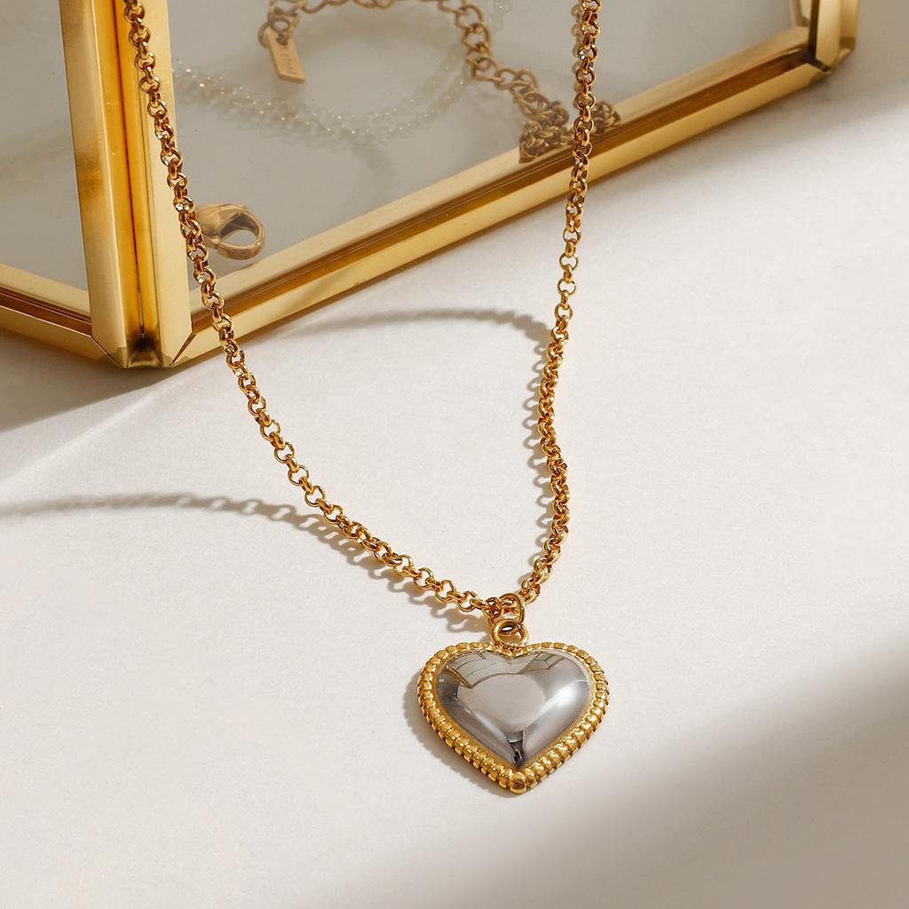 Yori Valentine's Day Gift Heart Love Romantic Pendant Necklace Stainless Steel Golden Collar Jewelry for Women