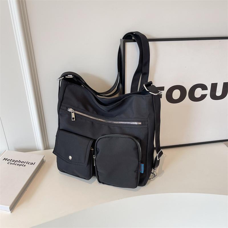 Large Capacity Korean Style Shoulder Bag 2024 New Trendy Canvas Tote Bag Urban Minimalist Design