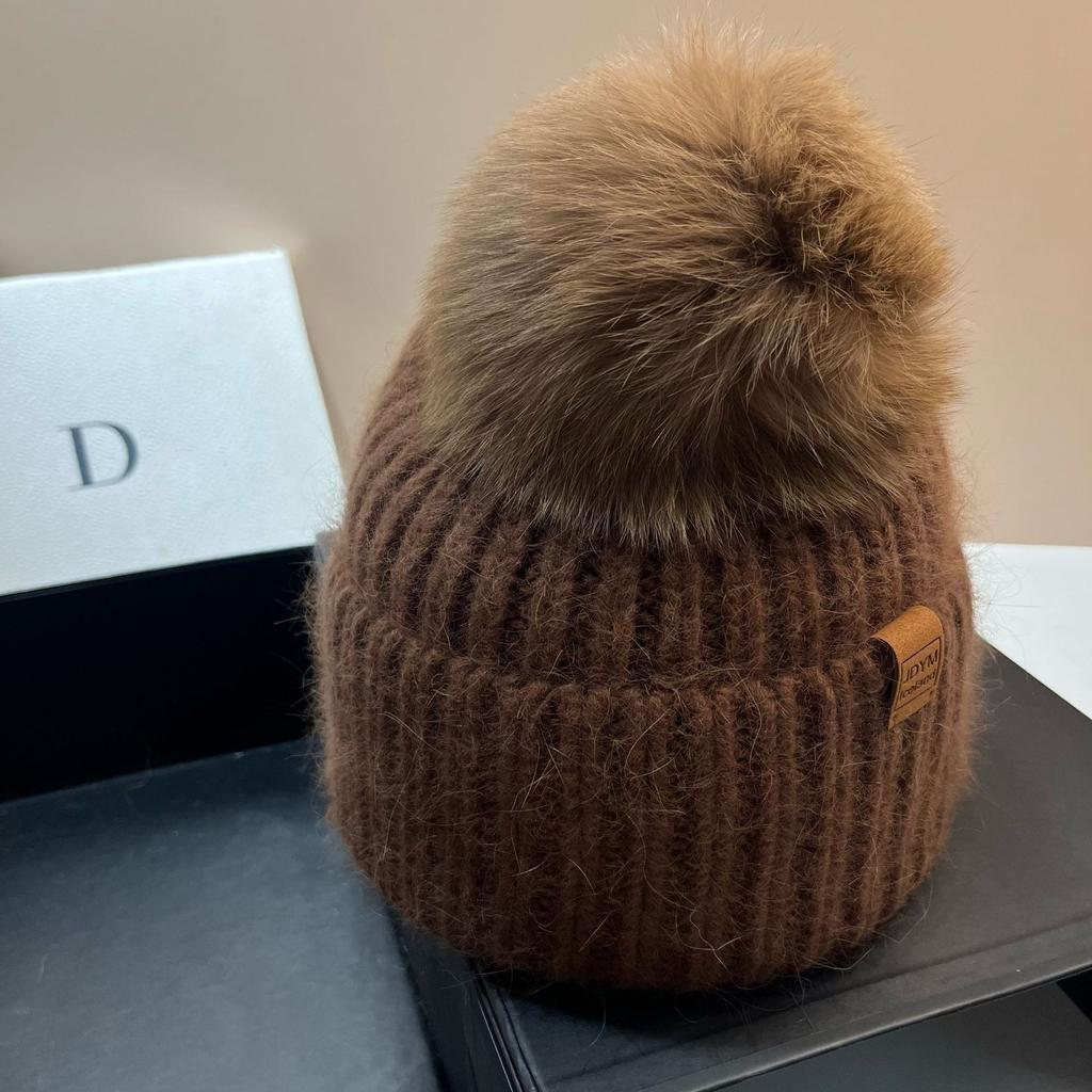 Flowers and Junior Star Rabbit Hair Knitted Hat Icelandic Fox Hairball Ear Protector Winter Thickened Warm Wool Hat
