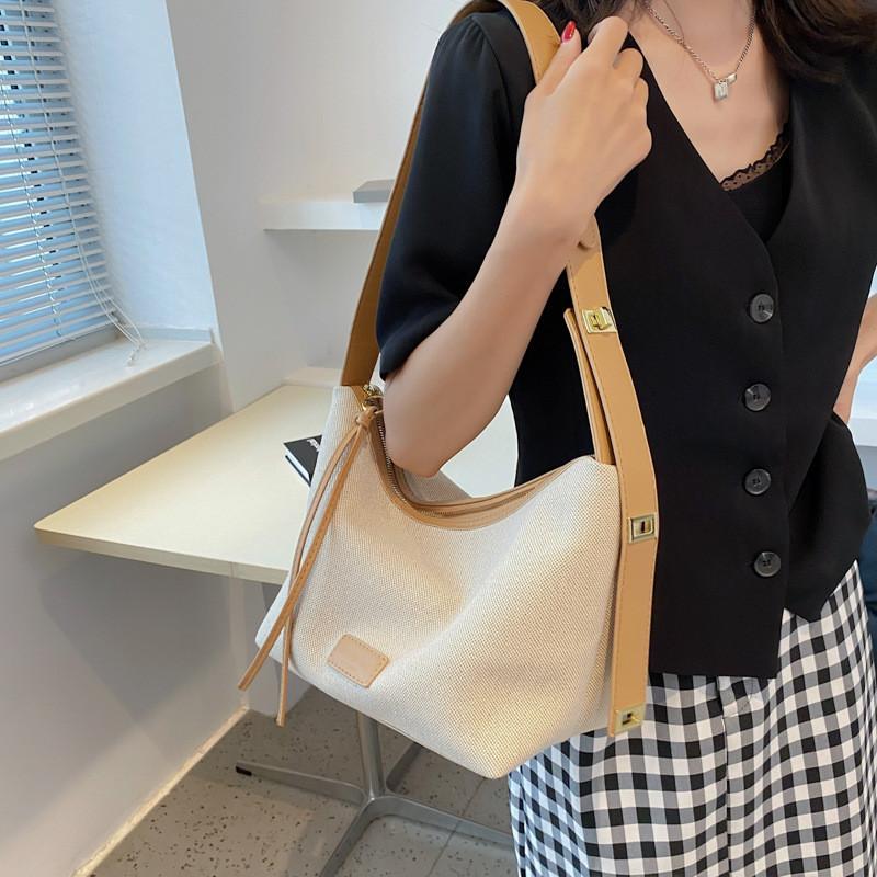 IELGY Female Bag Summer All-Match Trendy Large-Capacity Cross-Body Canvas Shou