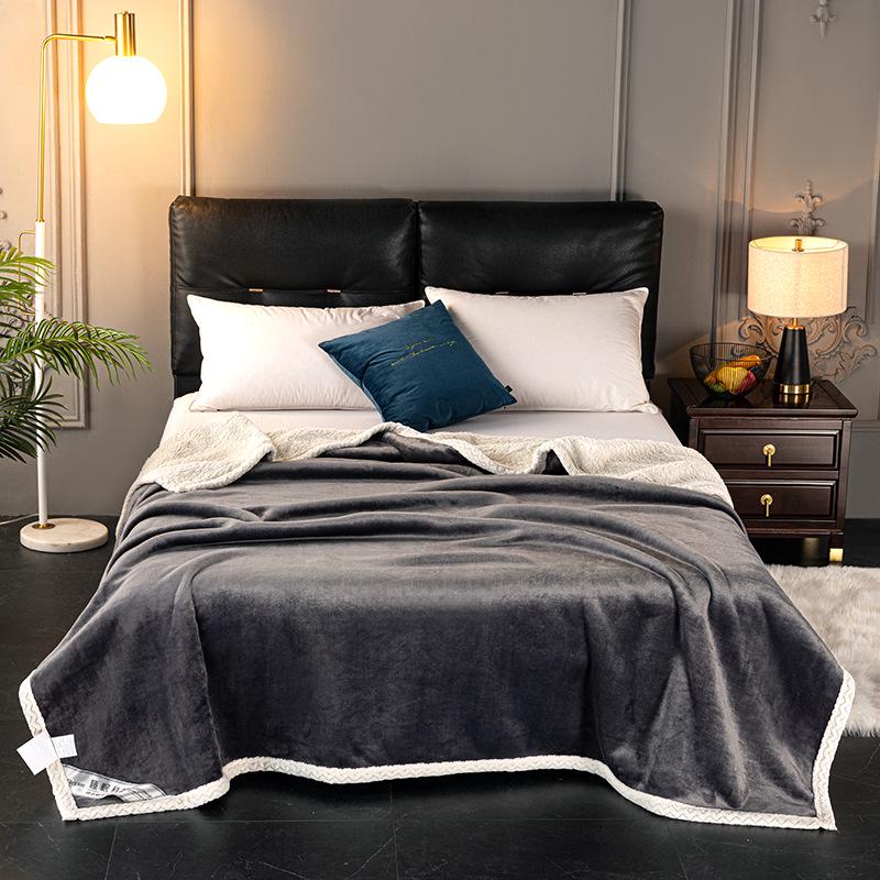 Double-Layer Plush Lamb Wool & Milk Velvet Blanket – Thick Flannel & Coral Velvet Throw for Bed or Air Conditioning.