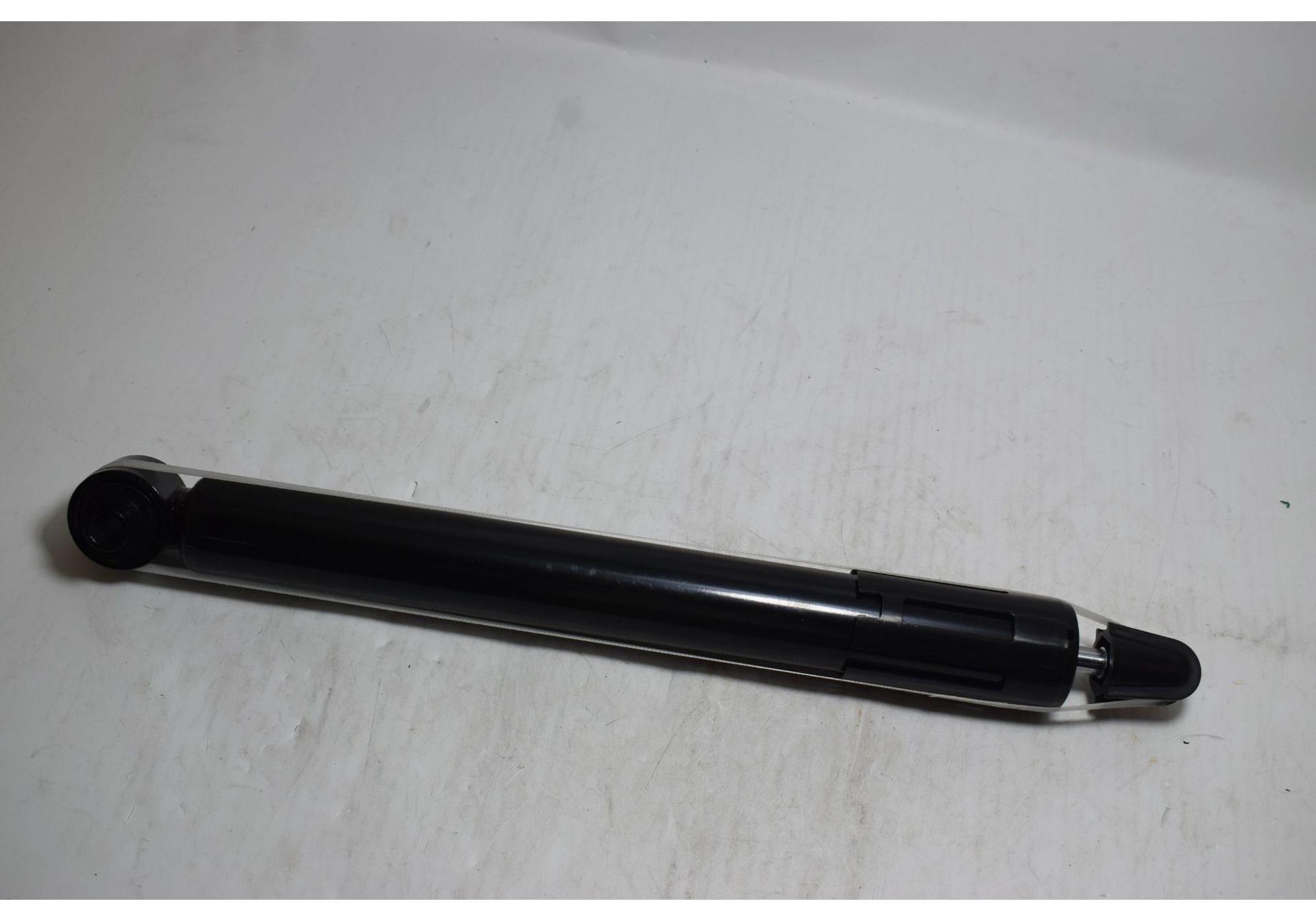 48510-02360 Car Shock Absorber for FAW Toyota