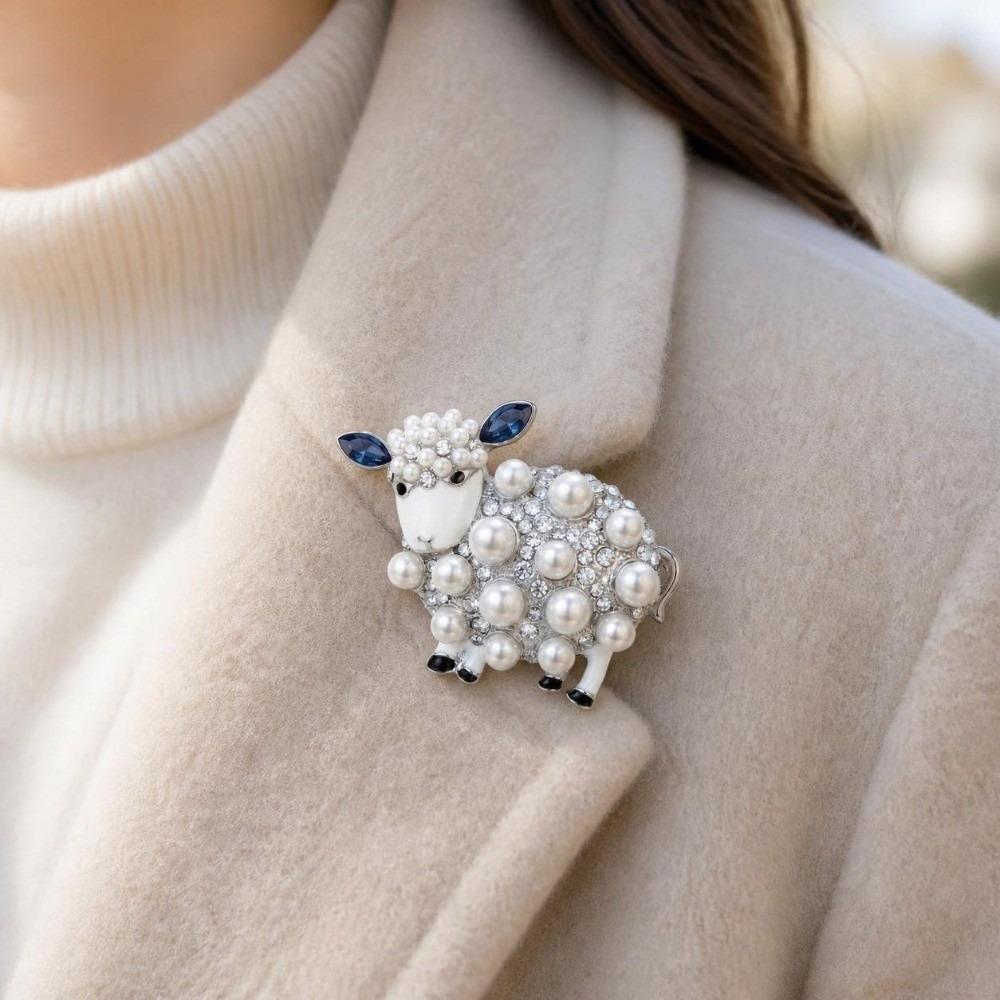 Rhinestone Sheep Brooch Pearl Coat Closure Pin New Cardigan Closure Pin Cardigan Coat Styling