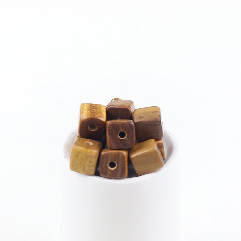 Green Sandalwood Square Beads 6-7MM DIY Buddhist Bracelet Accessories, Pre-drilled Loose Beads.