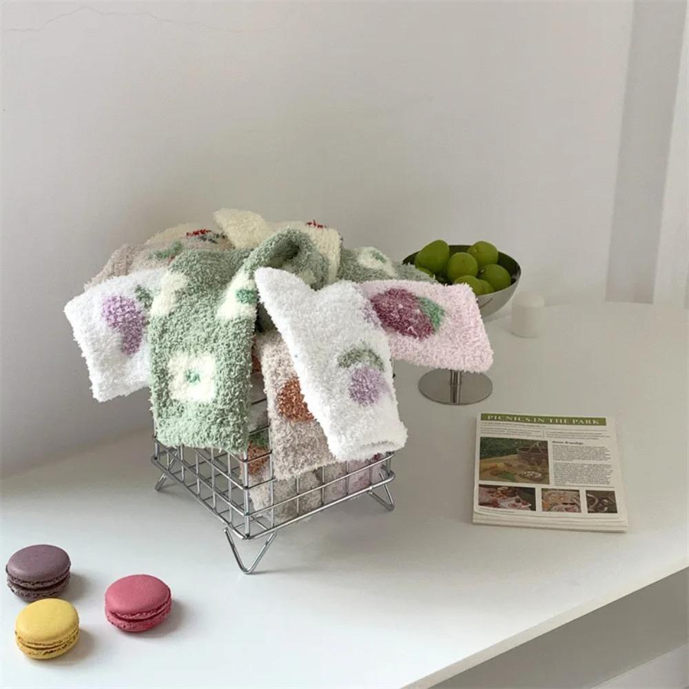 Coral Fleece Coral Velvet Socks Soft Plush Women Socks Warm Mid-tube Socks  Winter