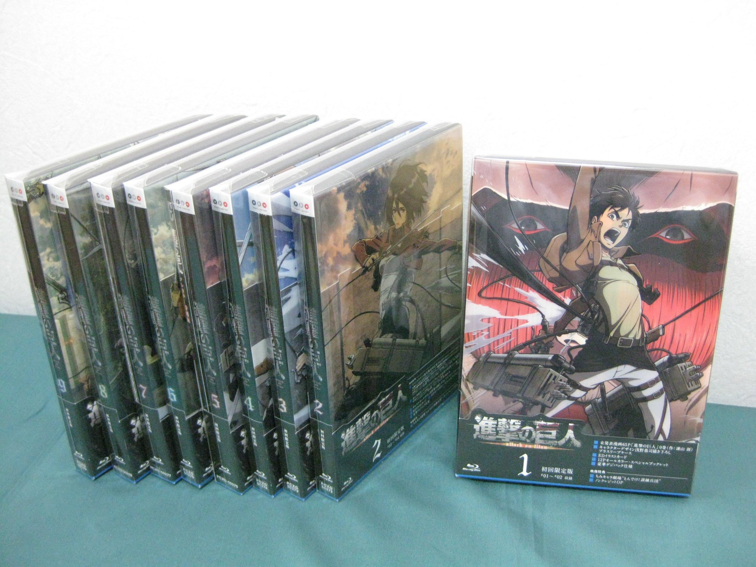 Атака титанов Ограниченное издание с DVD (Том 12) (Коданша Комиксы)