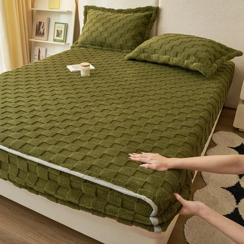 

Solid Water Cube Plush Fitted Sheet, Cotton Clip, Non slip Household Mattress Protective Cover, Thickened and Warm 90x200cm армія зелений колір