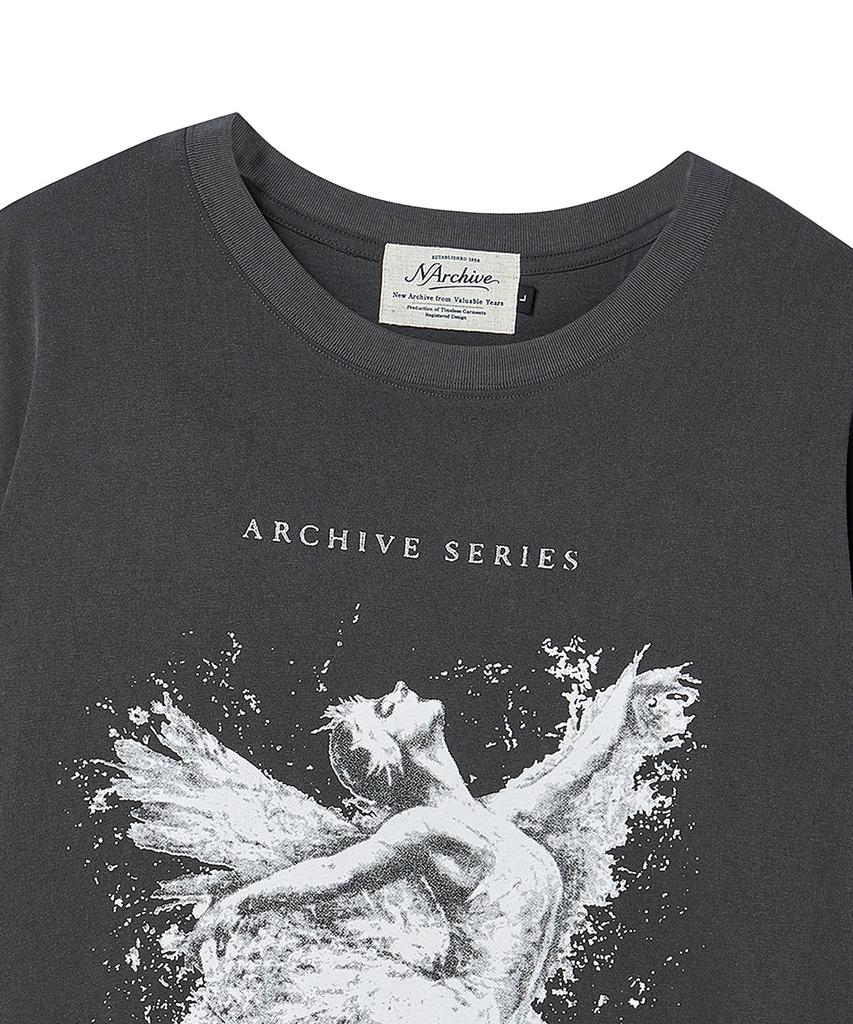 BEYOND CLOSET [Collection Line] Shadow Swan Washed Short Sleeve T-Shirt Washed Charcoal