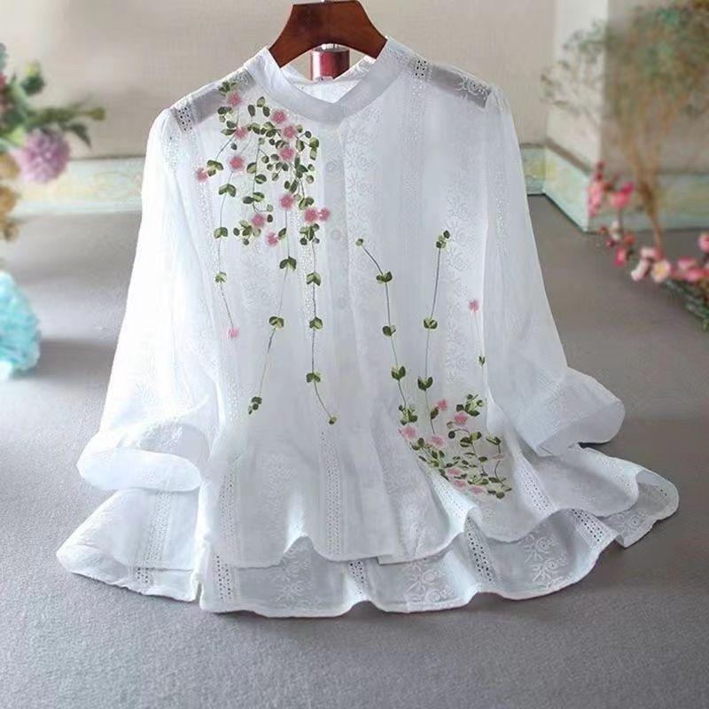 Literary Shirts for Women Embroidery Flowers Woman Blouses V-neck Half Sleeve Lace Blouses Summer Thin Top Shirt