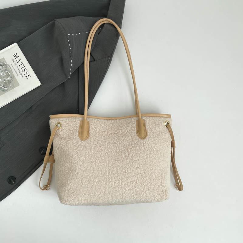 Plush Large-capacity Tote Bag Women's New Fashion Handbag Simple Casual Commuter Shoulder Bag