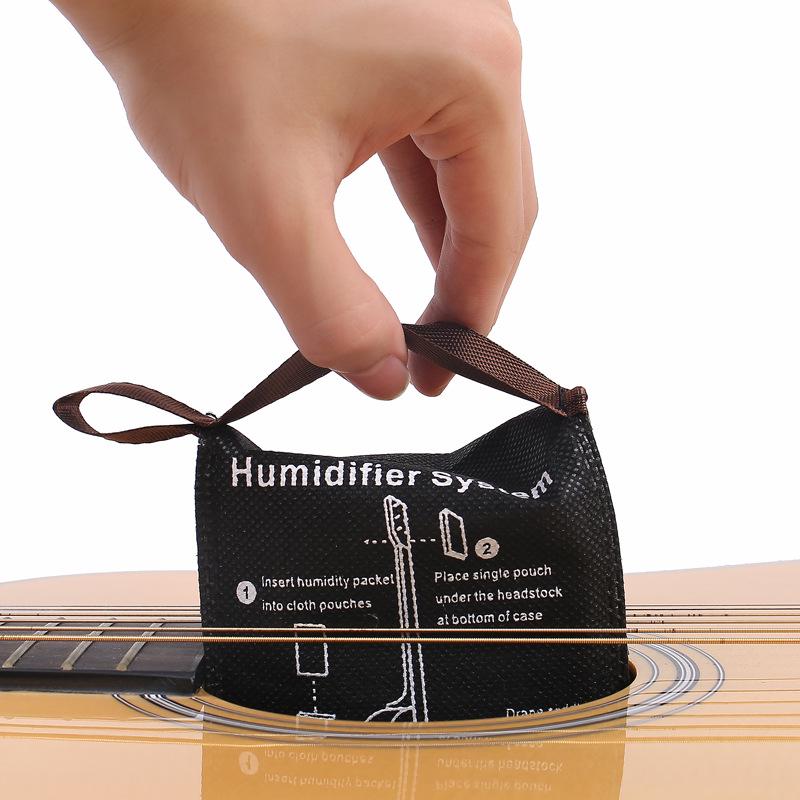 Automatic Acoustic Guitar Humidifier Bag for Soundhole