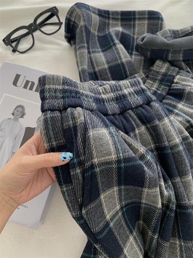 Women's Fleece-Lined Retro Plaid Wide-Leg Pants - Autumn/Winter Casual