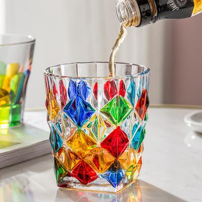 1 adet İtalyan Vitray Kabartmalı Renk içme bardağı Kahve Kupa Köpüklü Glitter Viski Bardağı Çeşitli İçecekler Ve Şarap