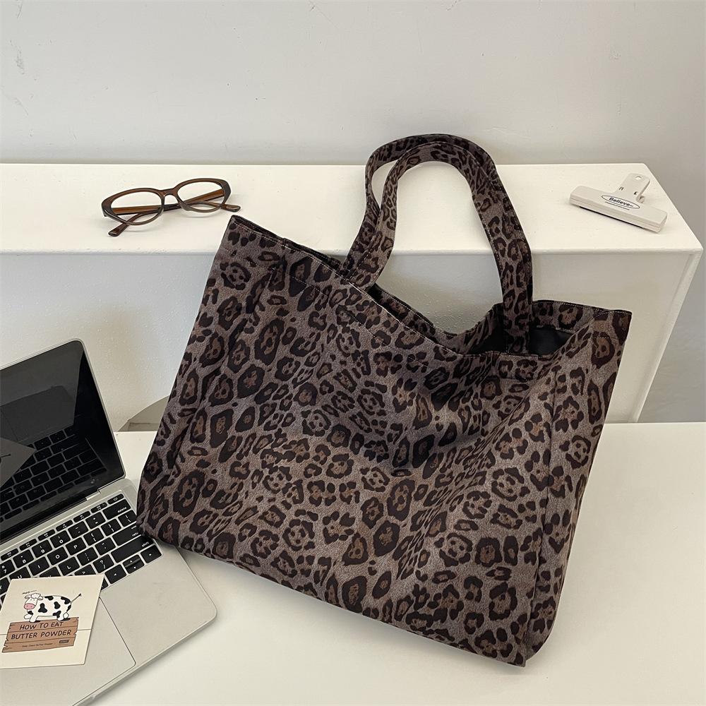 5 Retro Suede Leopard Print Large-capacity Shoulder Bag Autumn and Winter New Commuter Versatile Underarm Bag Women