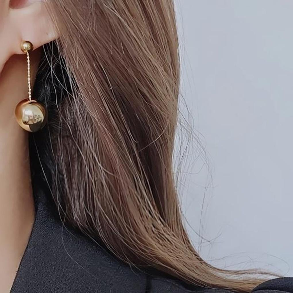 Women's Daily Metal Line Ball Long Earrings