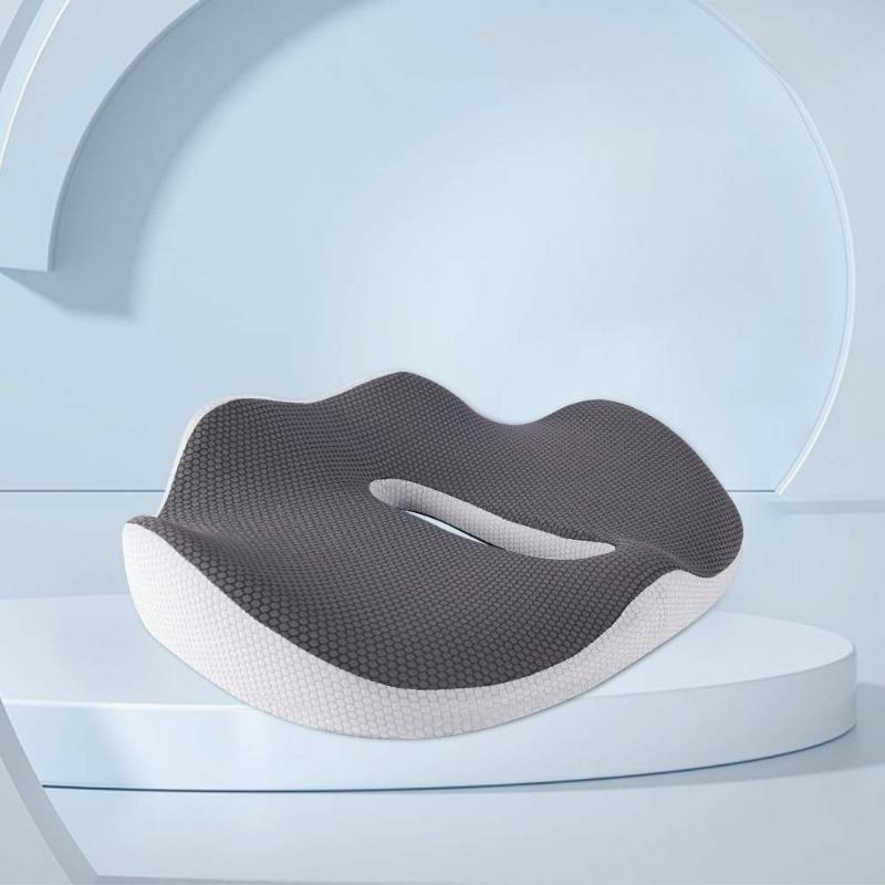 

Student Sitting Cushion Keep Your Waist Protected and And Sit for Long Without Getting Tired Comfortable and Breathable Cushion темно-серого