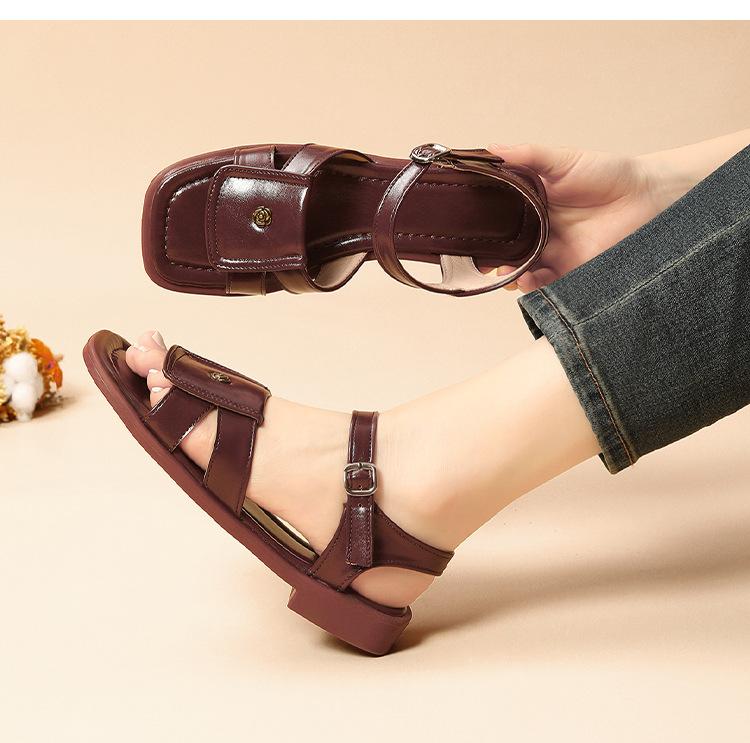

Soft leather open-toe one-word buckle with casual college style Roman sandals 2025 summer new thick heel platform sandals women 40 коричневый