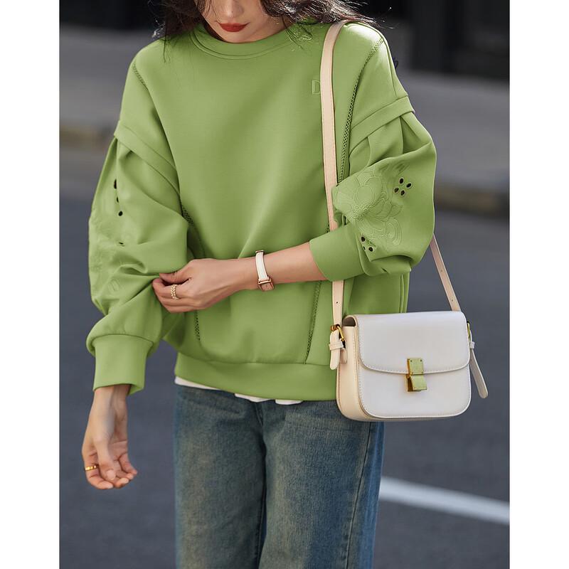 Demana Women s Round Neck Air Layer Sweatshirt L