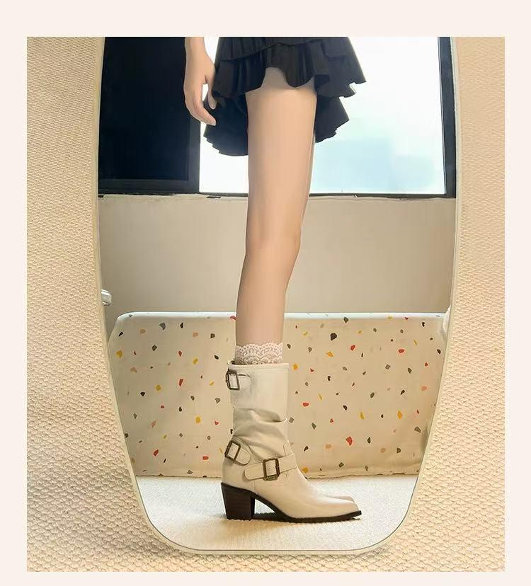 Women's Retro White Chunky Heel Martin Boots with Pointed Toe - Autumn/Winter 2025 Fashion Collection.
