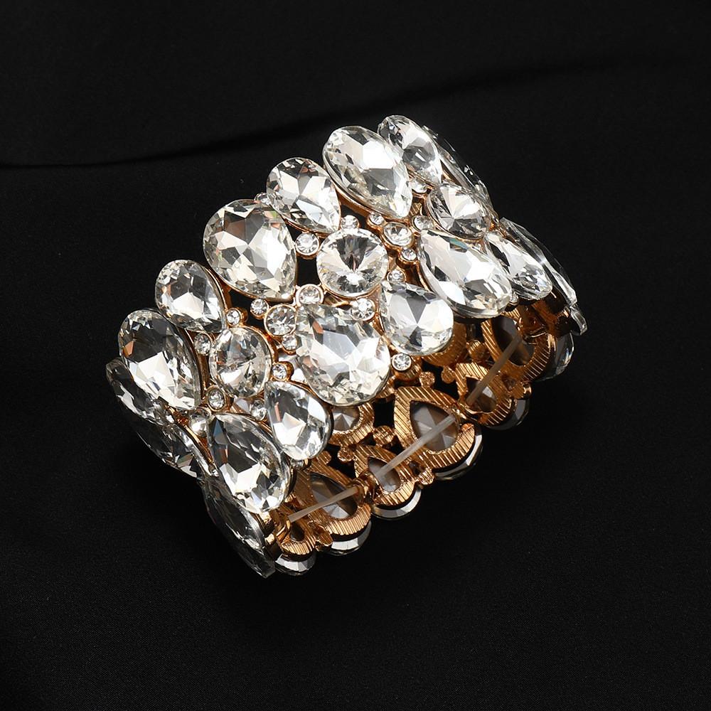 Luxurious Water Drop Crystal Glass Fashion Bracelet For Stylish Women Winter