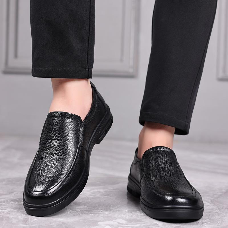Dad shoes sandals men's work casual shoes summer dad soft sole one pedal sandals driving breathable beanie shoes