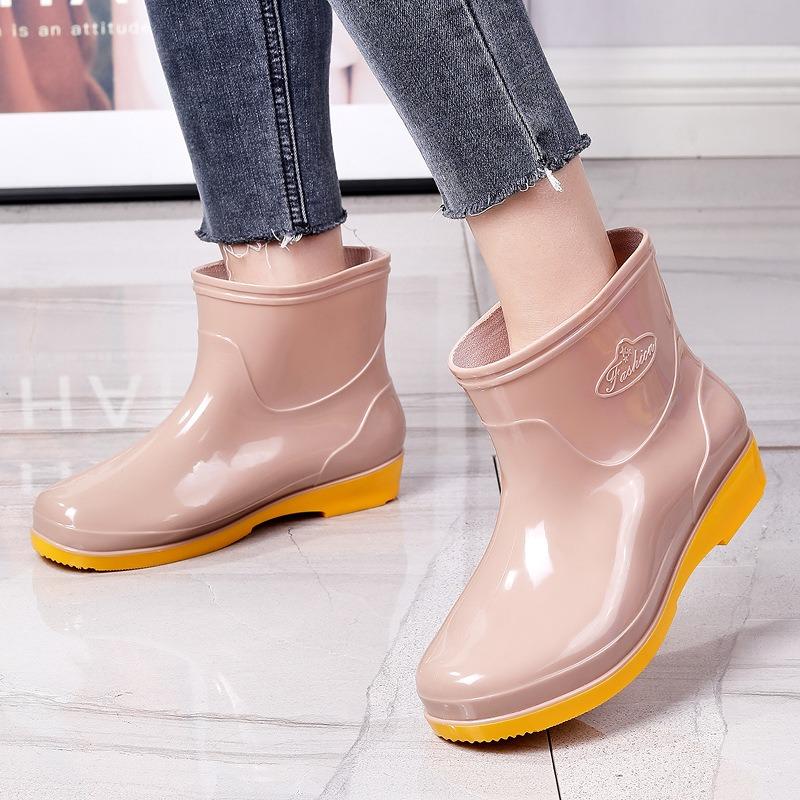 Four Seasons Short Barrel Rain Women's Water Shoes Fashion Red Rain Shoes Kitchen Canteen Mom Cleaning Non-slip Rubber Shoes Rain Boots