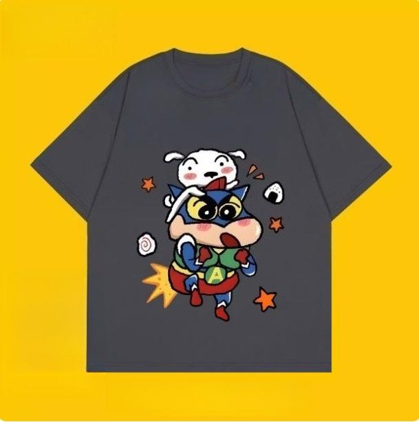 

2026 Summer Comic Form Crayon Shinchan Image 100 Cotton Printed Oversize Casual Tshirt Adult Children Parentchild Top y2k S