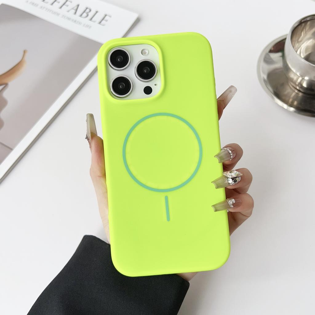Thin Ring Magnetic Suction Suitable for IPhone17promax Mobile Phone Case Solid Color Liquid Silicone Apple 16 Full Inclusive Protective Case