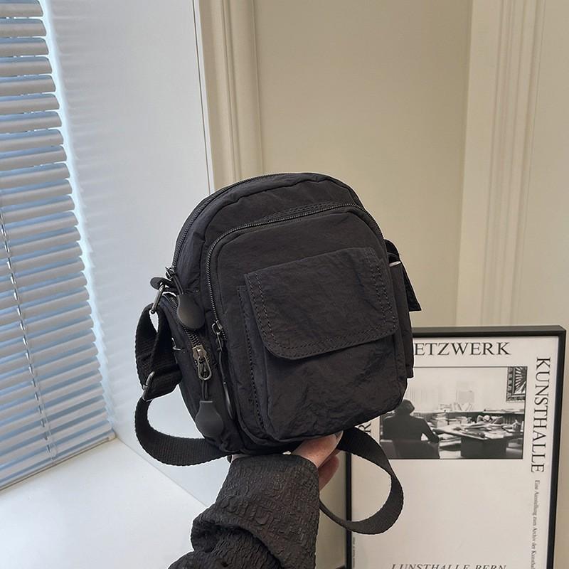 

Cloth Bag Large-capacity Multi-layer Casual Sports All-matching Shoulder New Outdoor Cross-border Diagonal Small Trendy чорний