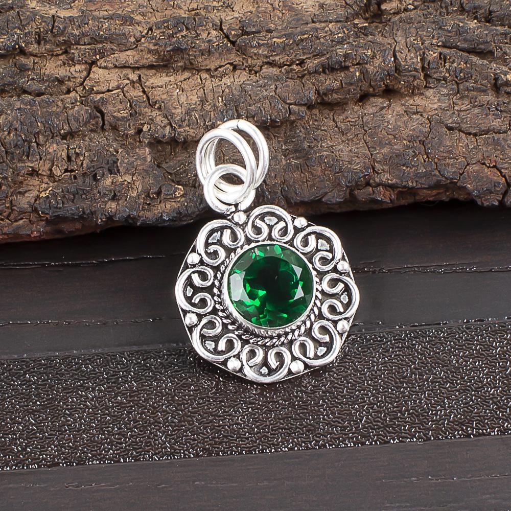 

Зеленый Изумруд Ювелирные изделия из драгоценных камней ручной работы, Подвеска из стерлингового серебра 925 пробы, Ювелирные изделия уникального дизайна, Для женщин 1.06 inches зелёный