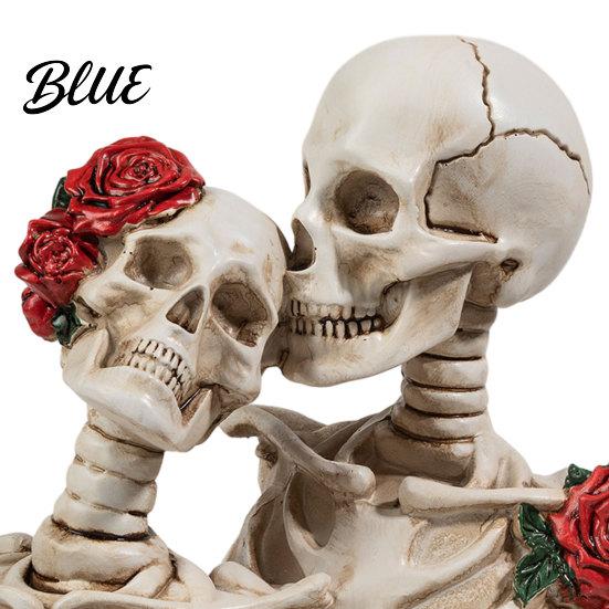 Premium Quality Home Accents Dark Romantic Ornaments Gothic Couple Resin Skull Model Unique Halloween Decoration High-end Texture Decorations & Prop