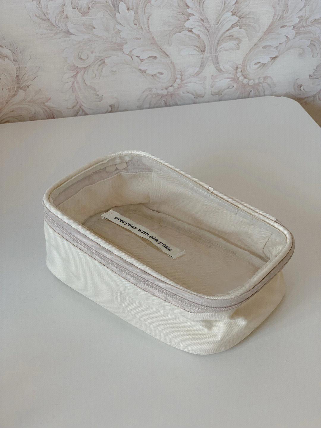 

Large Capacity Makeup Bag Storage Bag Transparent Fashion Portable Handbag