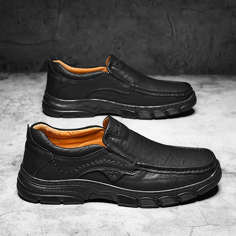 Mode Handgefertigte Leder Herrenschuhe Lässig Outdoor Slipper Loafer Herren Lederschuhe Flats Mokassins Laufschuhe Rutschfest Dropshipping