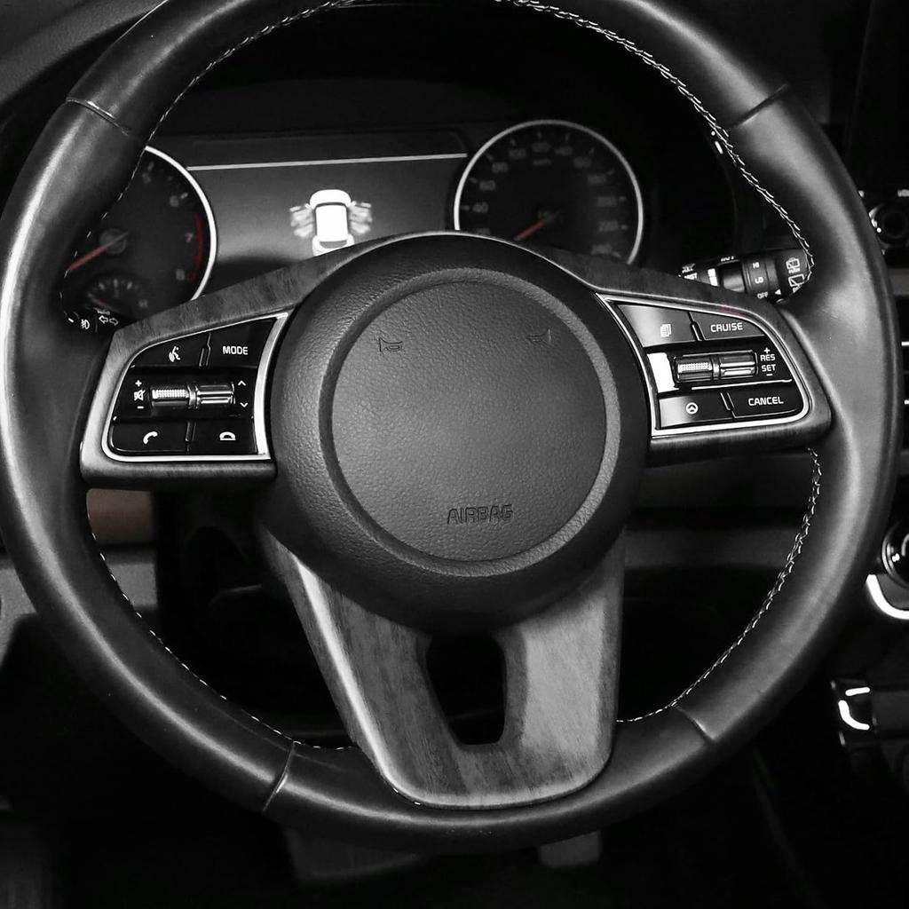 YOUTOOCAR Steering Wheel Cover Trim Compatible with Kia Seltos 2021-2023 Accessories (Carbon Fiber Pattern)