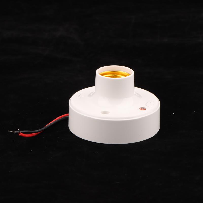 1 Piece E27 Screw Led Bulb Holder Sound Light Control Sensor Lamp Base Delay Switch Ac220V Light Socket Adapter
