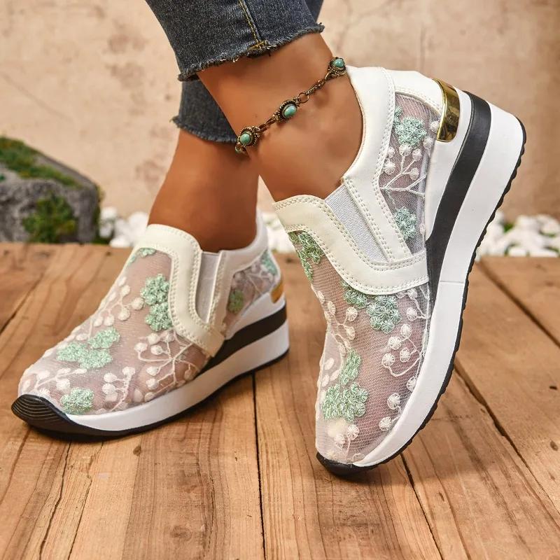 Fashion Ladies Shoes 2025 High Quality Plus Size Women's Vulcanize Shoes Fashion Casual New Mesh Best Seller Comfortable Platform Heels