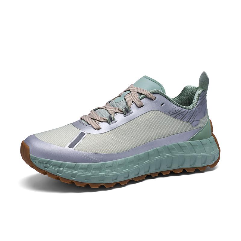 2025 High Quality Outdoor Climbing Shoes Mens Lightweight Breathable Skidproof Shock Absorption All Terrain Off Road Sneakers