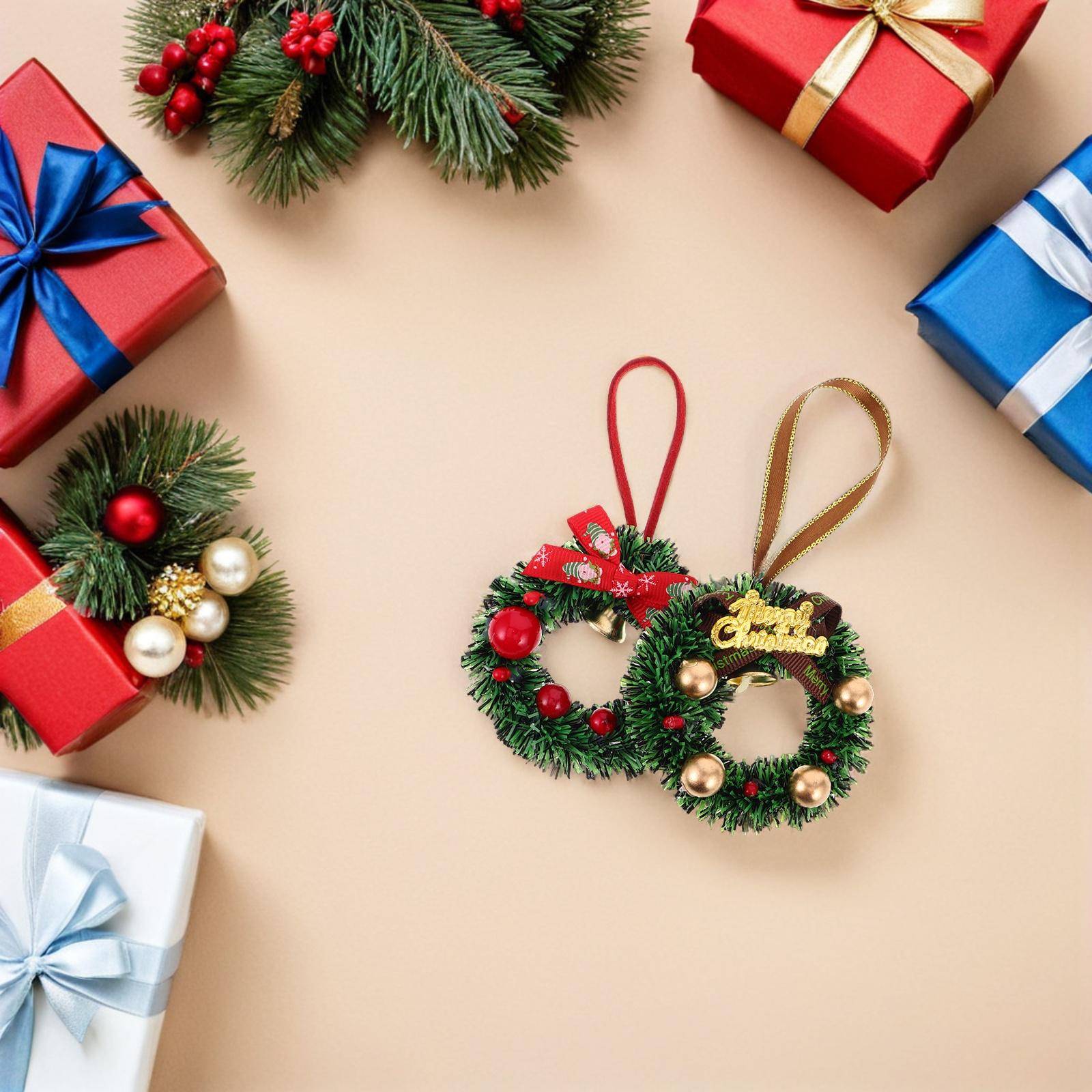 10Pcs 2.95-Inch Mini Wreaths Small Holiday Decor Artificial Garland for Stairs Fireplace Xmas Decoration Versatile Use