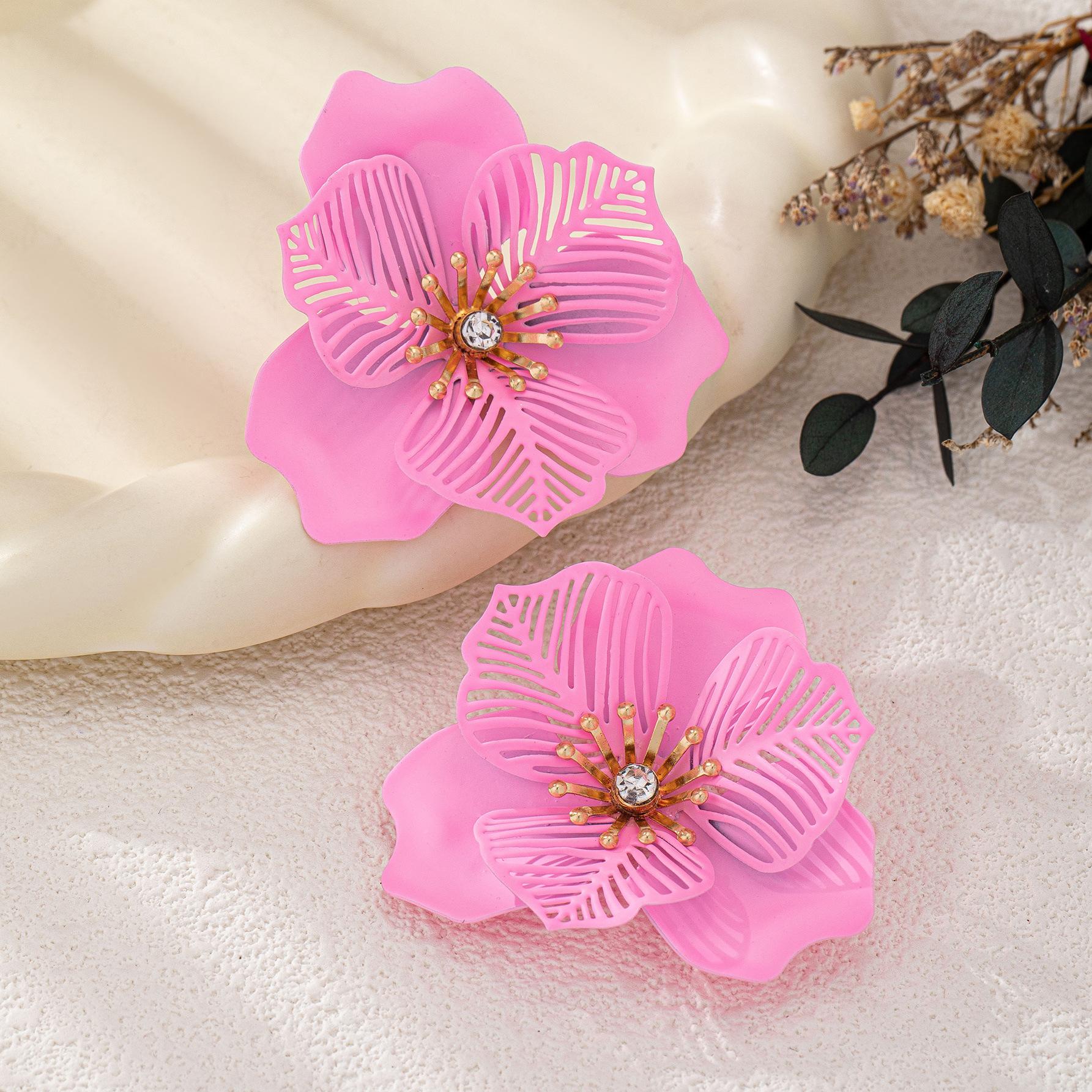 

Модные серьги-подвески для женщин розовый