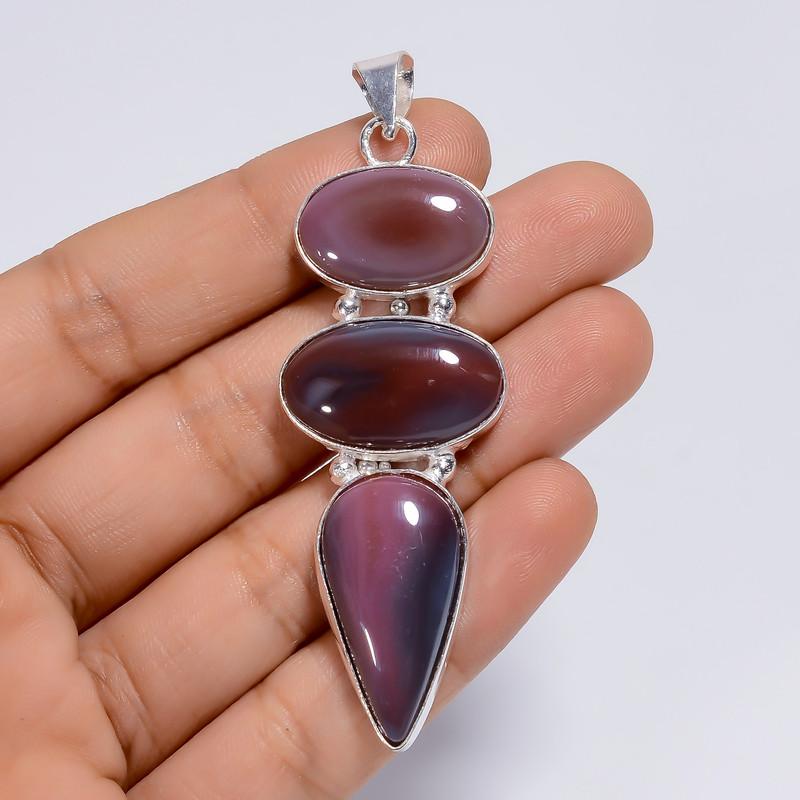 

Unisex Hammered Silver Link Pendant with Toggle Clasp and Timeless Appeal 6-8