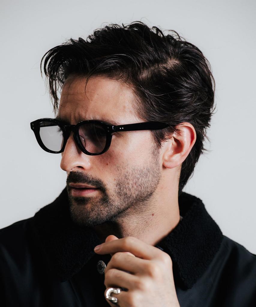 MIKE Biker Sunglasses with Adjustable UV and Photochromic Free Size Men's Boston-Style Lightweight, Fit, Protection, Lenses, Unisex, Black,