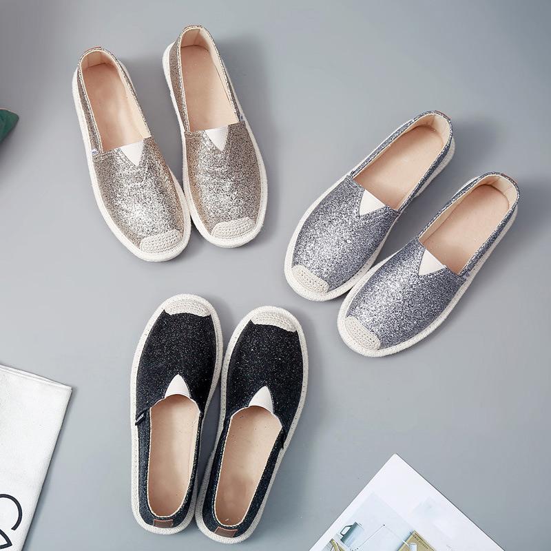 Модные женские туфли на плоской подошве — фото 6