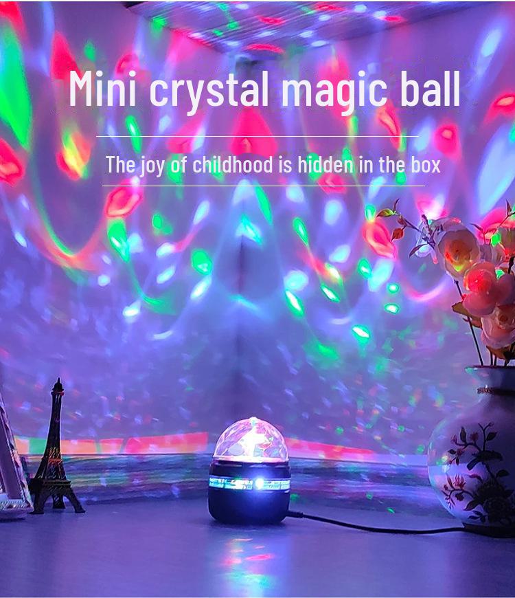 Aurora Starry Sky Night Light - Rotating Projector Lamp for Romantic Bedroom Atmosphere