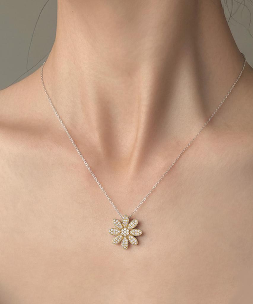 Jyddm Holiday Flower Necklace