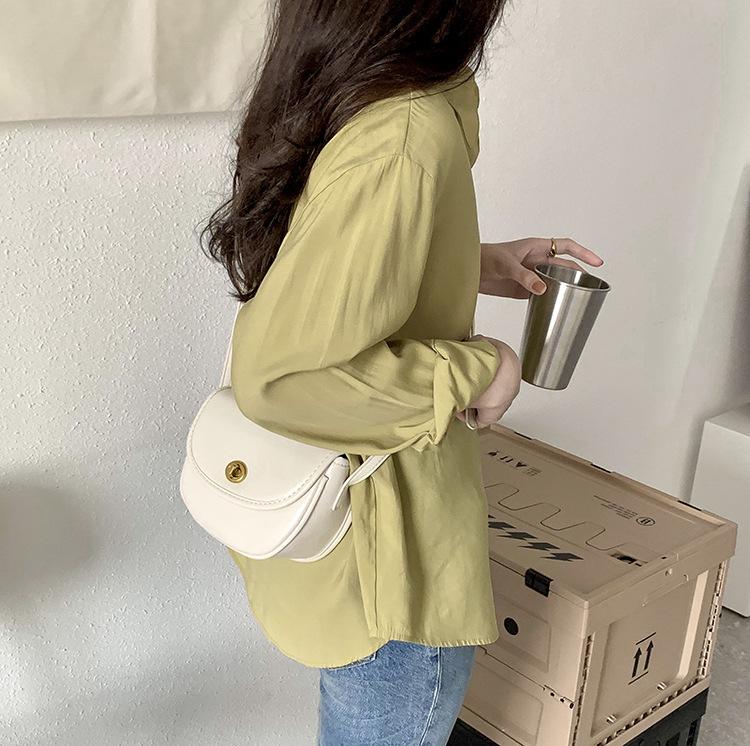 

Bag women s fashion messenger bag niche design high-end shoulder bag trend women s bag retro saddle bag bags