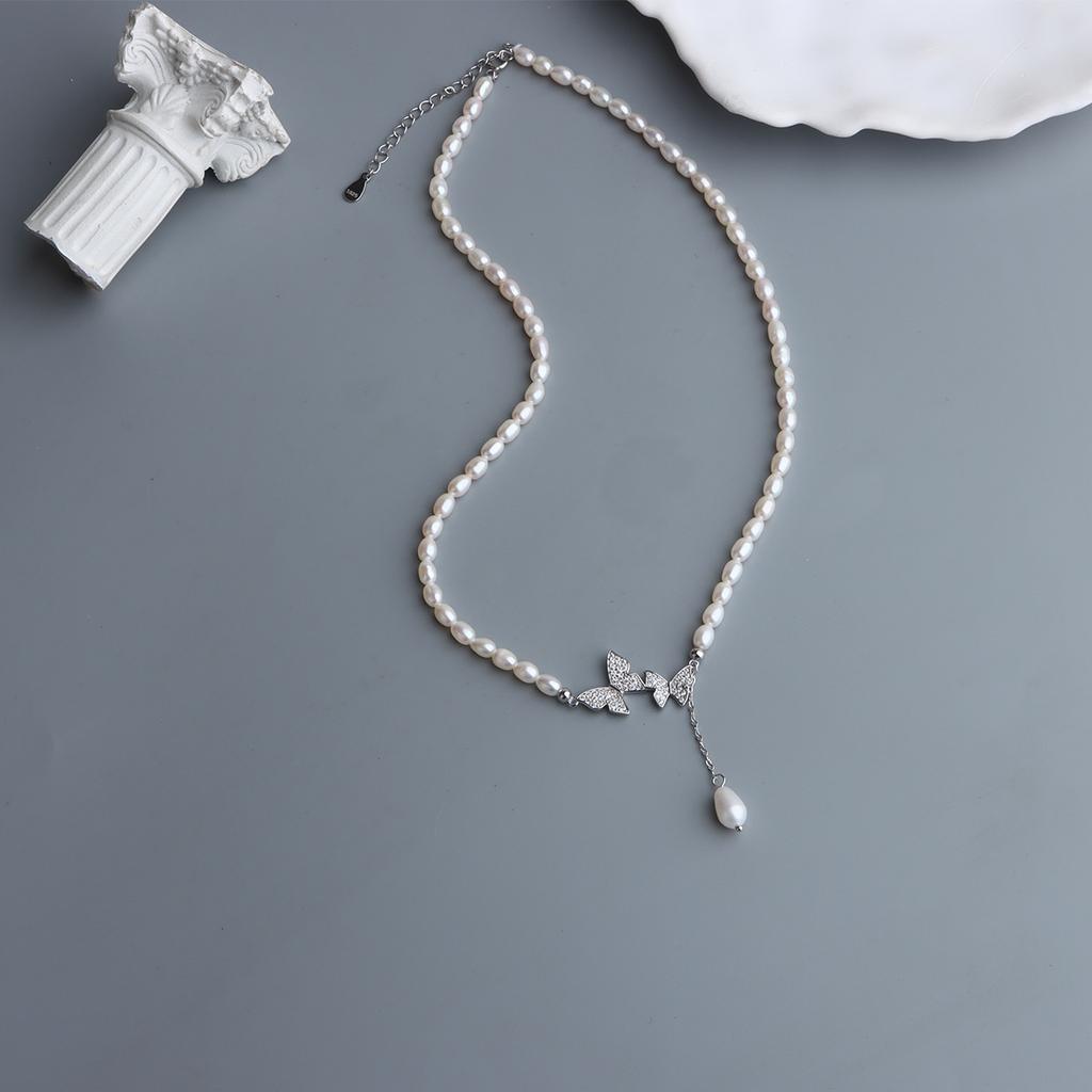 Pearl Necklace Versatile In Style Natural Freshwater Rice Pearl Butterfly Fringed Clavicle Chain Premium Sense