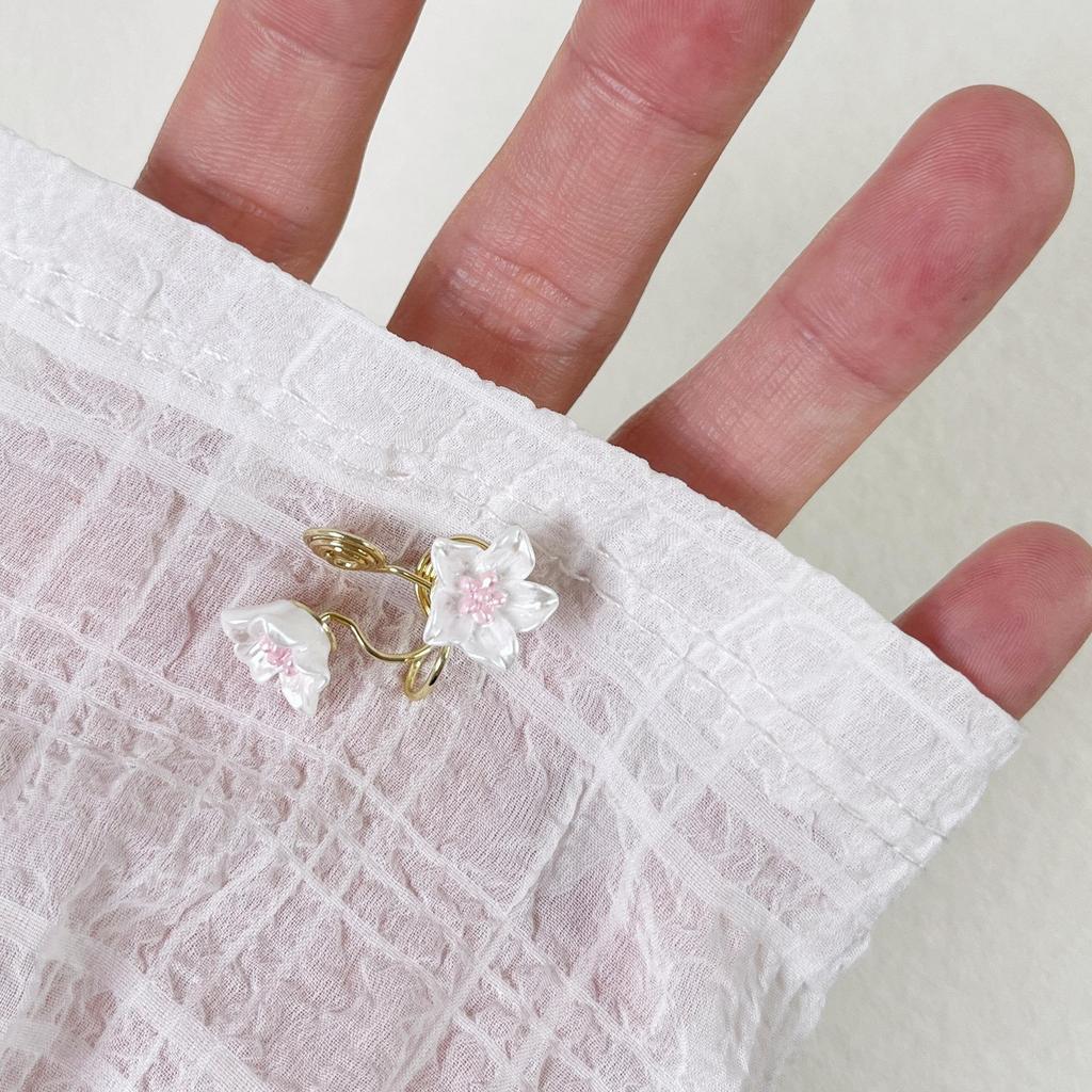 Vintage French Pearl No-Pierce Earrings: Elegant Luxury Clip-ons for Women