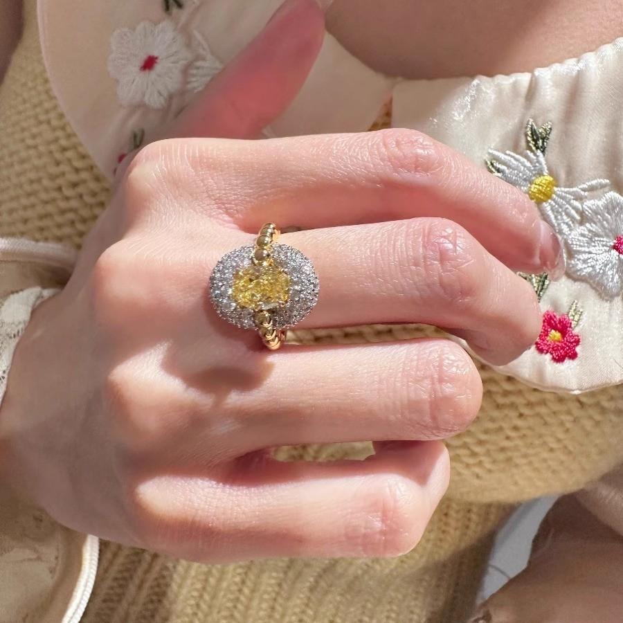 Eleganter 2024 Neuer Trendiger Offener Verstellbarer Ring Für Frauen Mit Schicken Gelben Diamantperlen