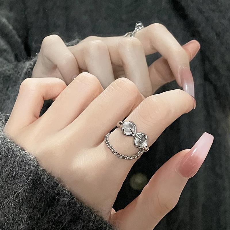 Niche Design Sense Cold Wind Chain Love Opening Simple Fashion High Sense Index Finger Ring Women